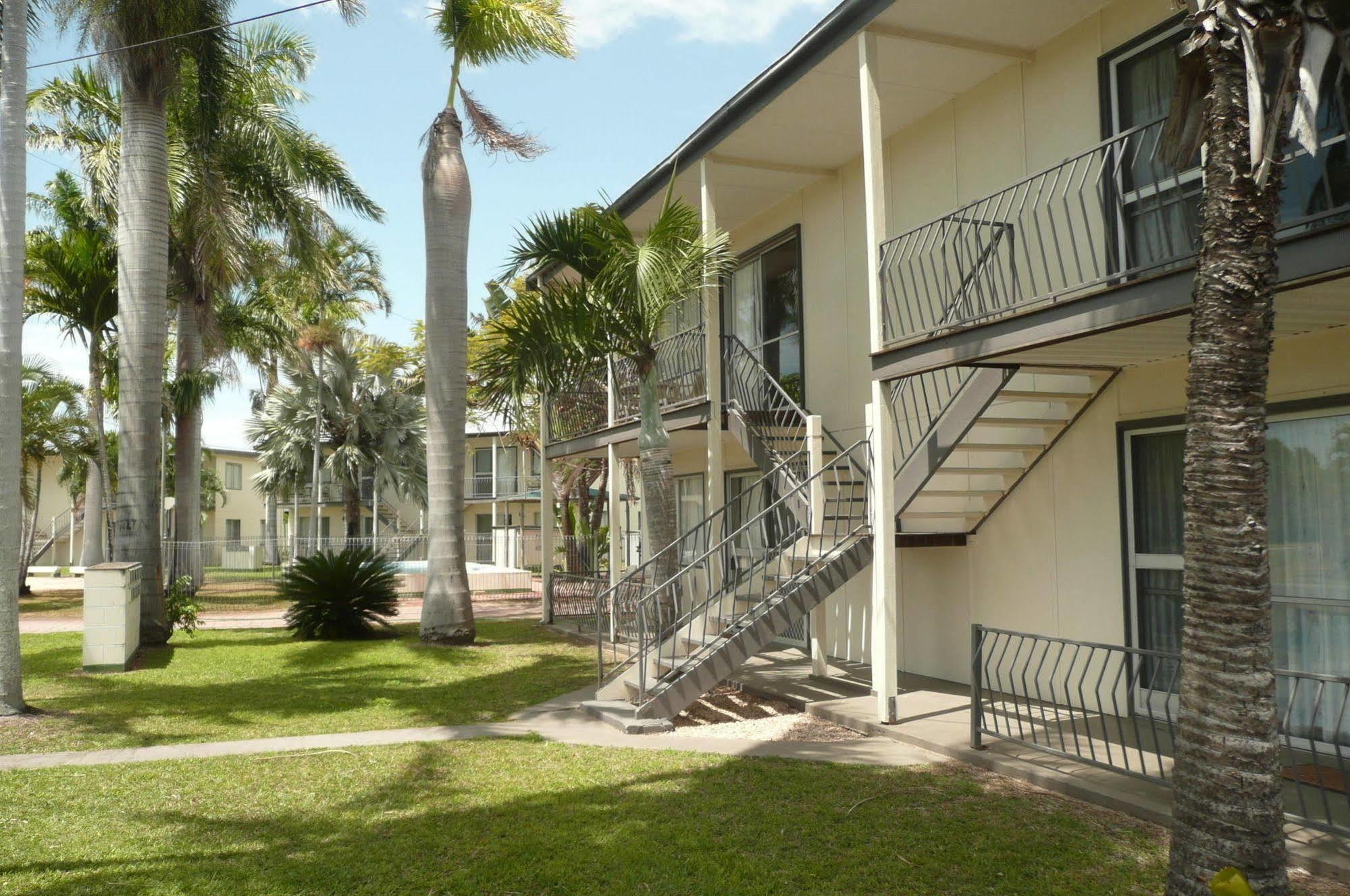 Ocean Breeze Apartments Bowen Exteriér fotografie